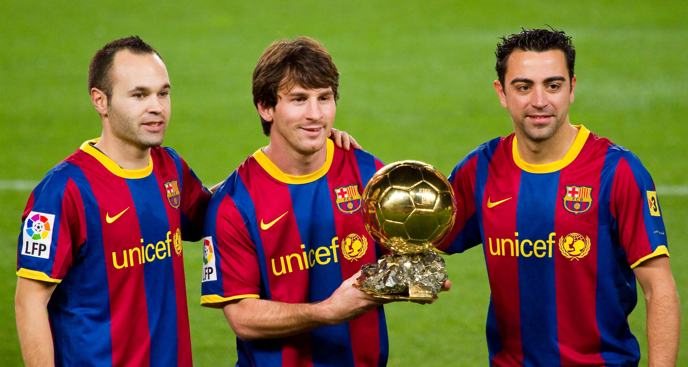 FC Barcelona Golden Ball Trophy
