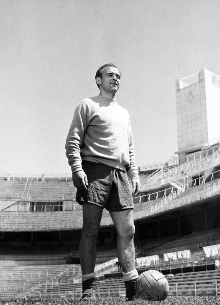Alfredo Di Ttefano in the Santiago Bernabéu 1956